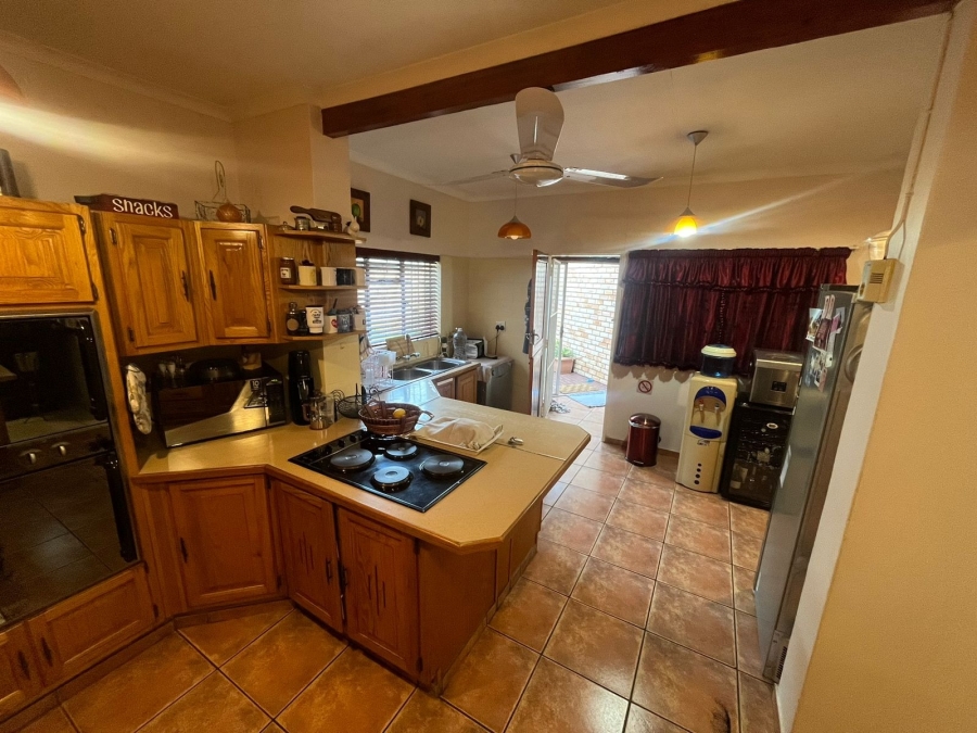 4 Bedroom Property for Sale in Protea Park North West